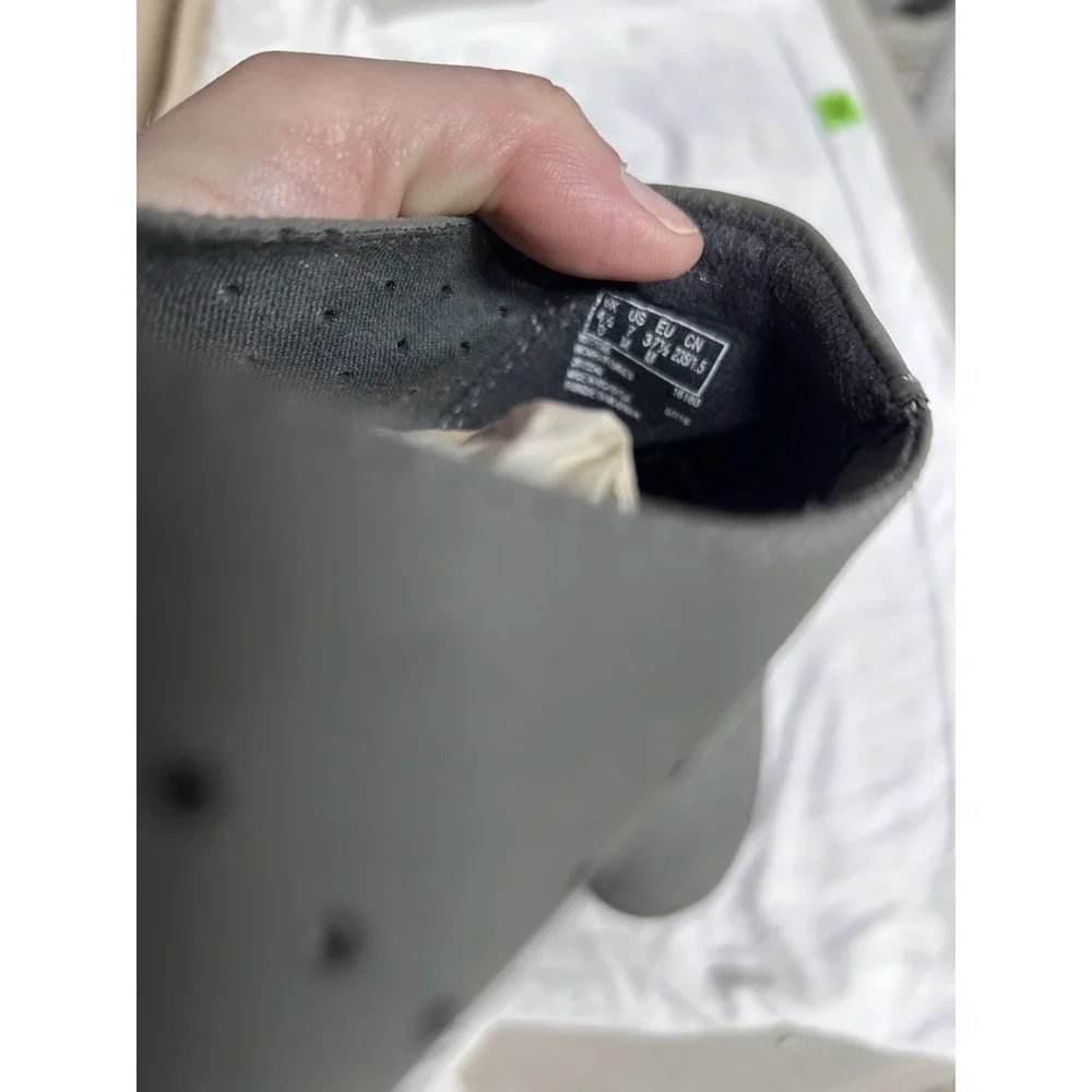 Clarks Collection Women's Slip-On Casual Shoes Gray/Black Faux Suede Cushioned 7
